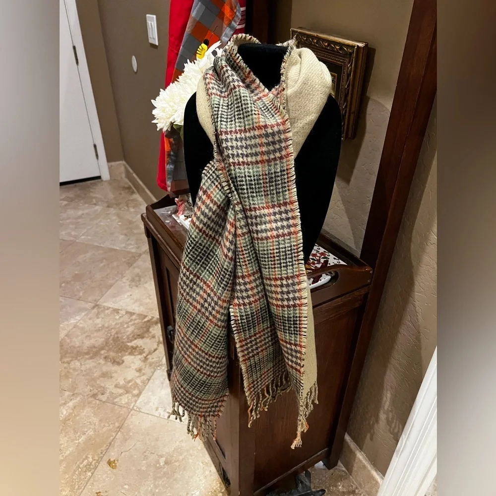 Lands End Scarf Brown Plaid W/ Fringe 16